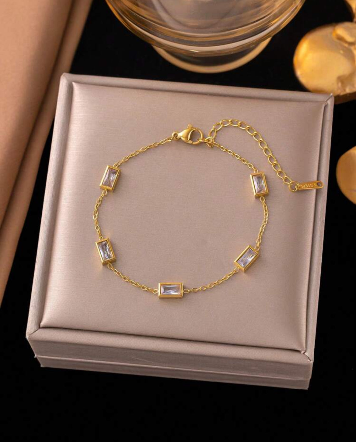 Vera Bracelet